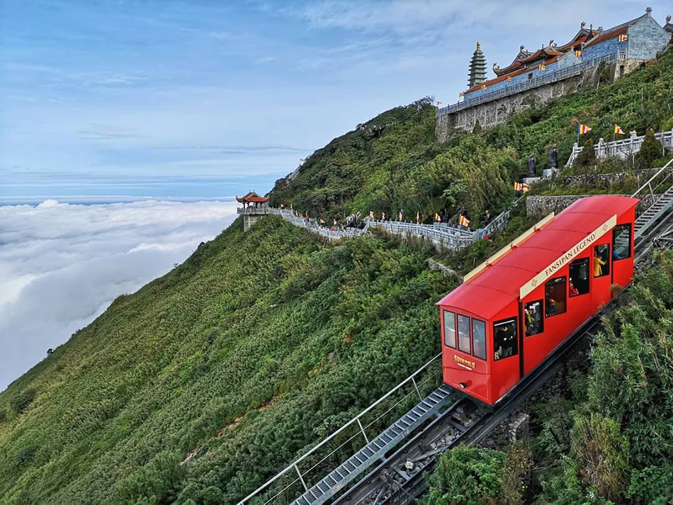 Trải nghiệm tàu Mường Hoa