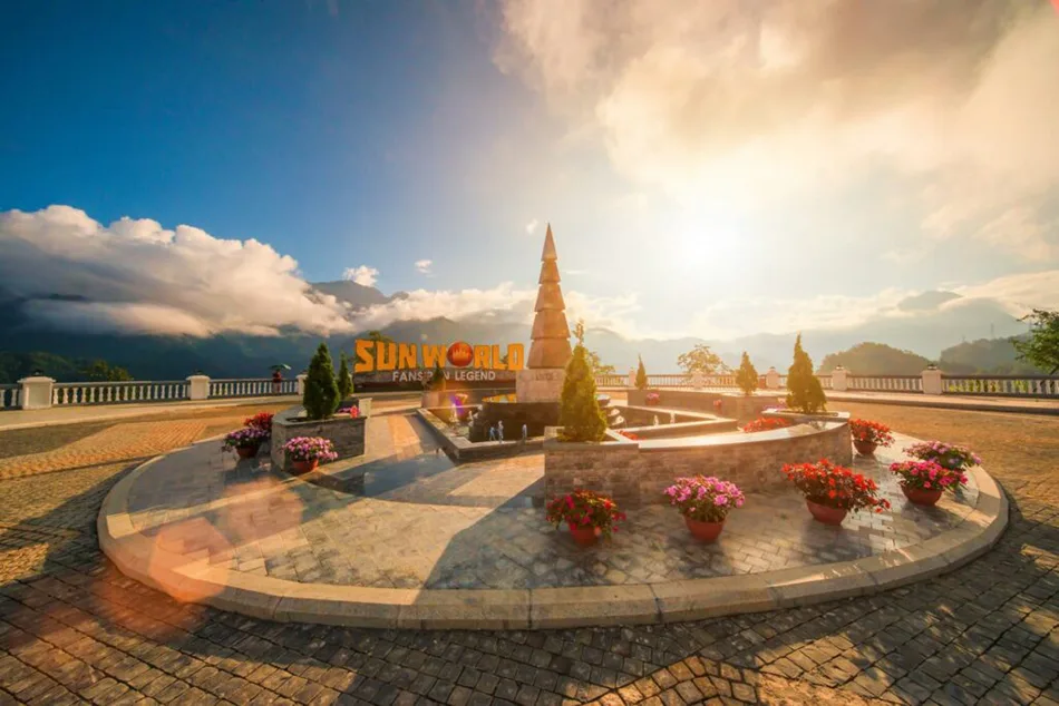 Sun World Fansipan Legend là khu phức hợp du lịch nổi tiếng